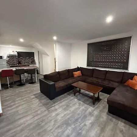 Appart Pro & Famille Verdun-sur-Meuse Exterior foto
